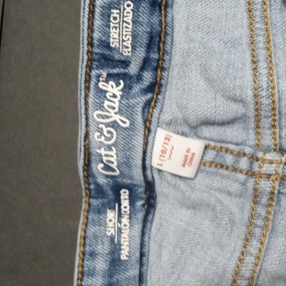 Girls Jean Shorts - Picture 2 of 10